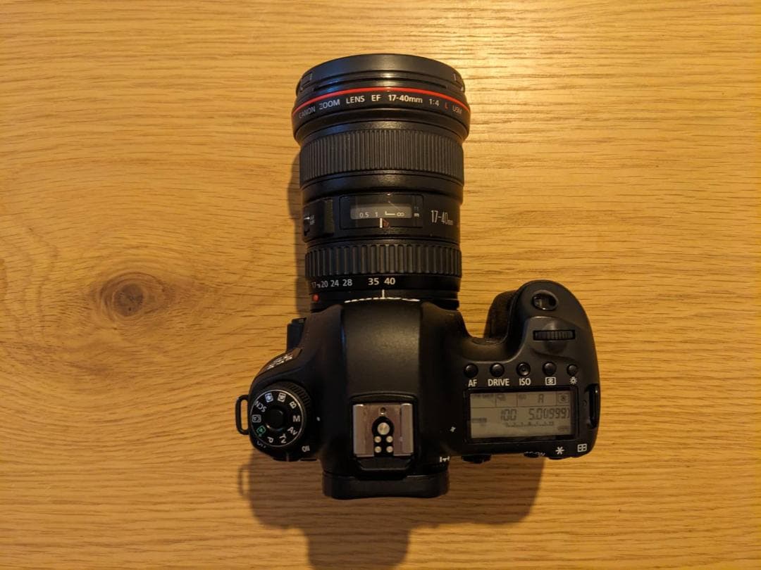 デジタルカメラ Canon EOS 6D + EF 17-40mm f/4L IS USM