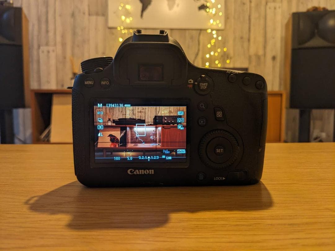 デジタルカメラ Canon EOS 6D + EF 17-40mm f/4L IS USM