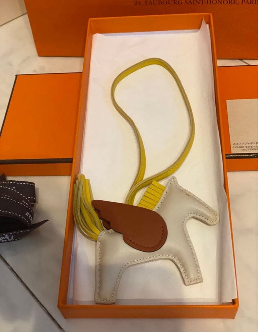 エルメスHERMESペガサスクレ×ジョーヌナプル×キュイーブルＢ刻印