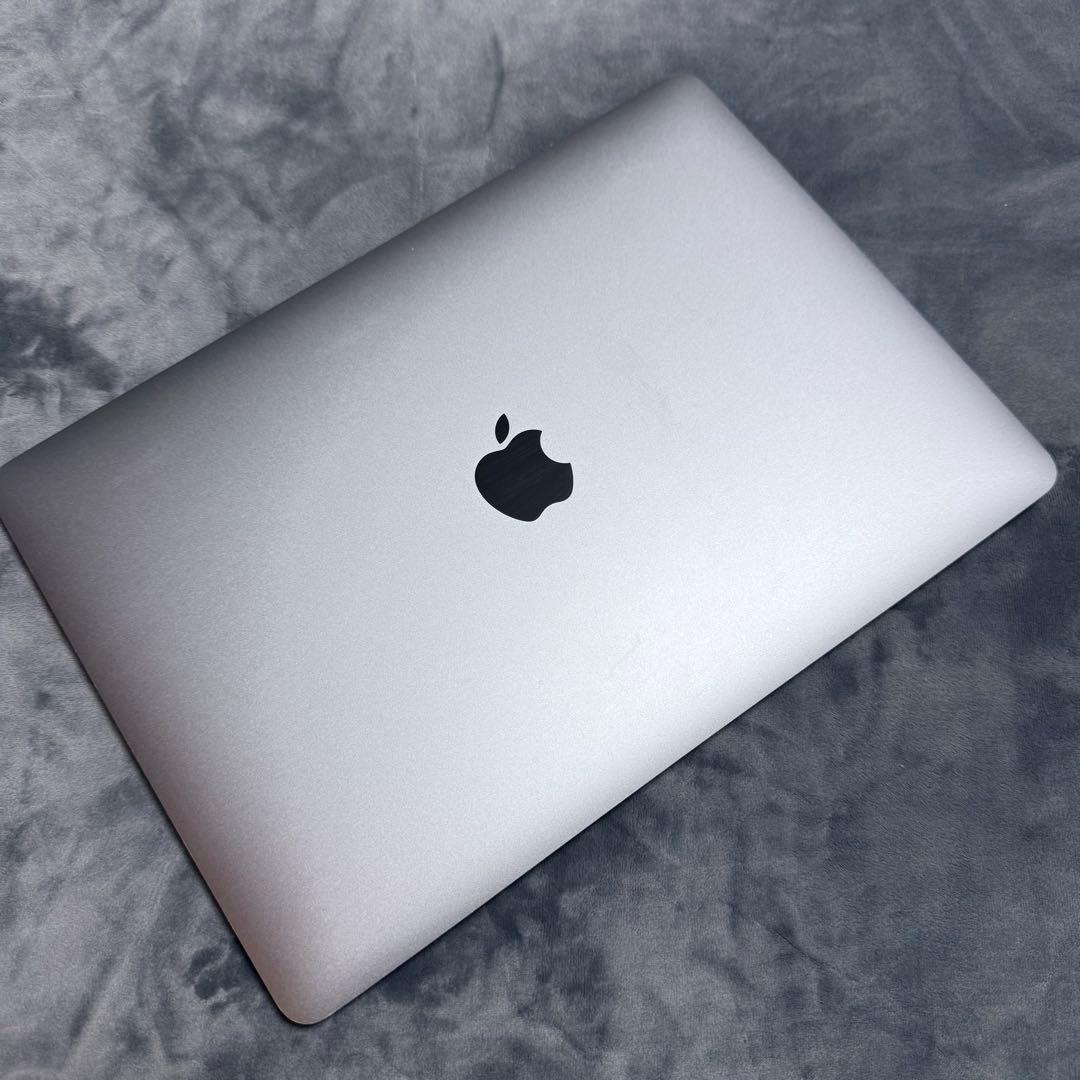 MacBook Pro 2018 13インチ 512GB 箱付