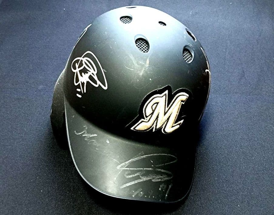 千葉ロッテ 実使用 直筆サイン入り ヘルメット NPB 支給品