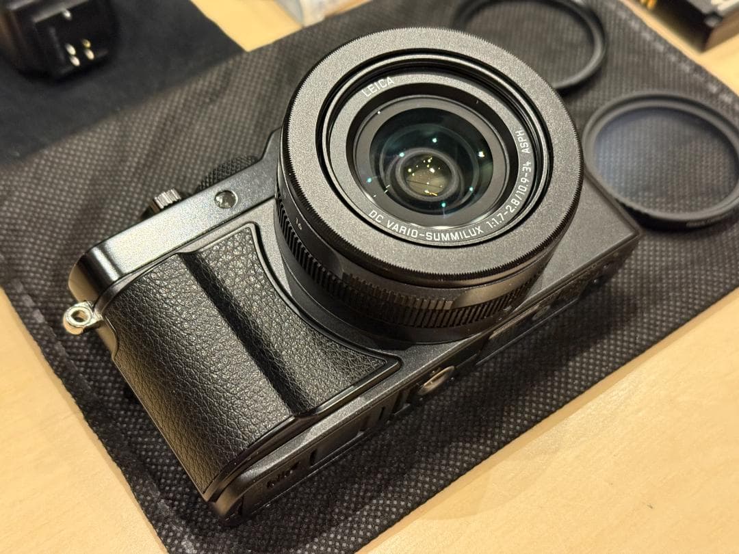 デジタルカメラ Panasonic LUMIX LX100II LX100M2