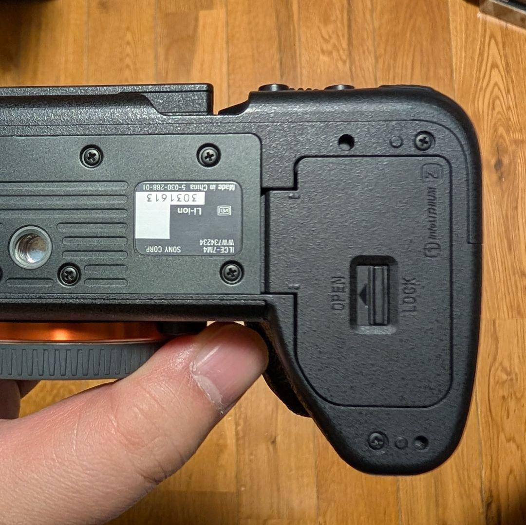 SONY α7Ⅳ ソニーストアにてセンサークリーニング済 付属品一式有