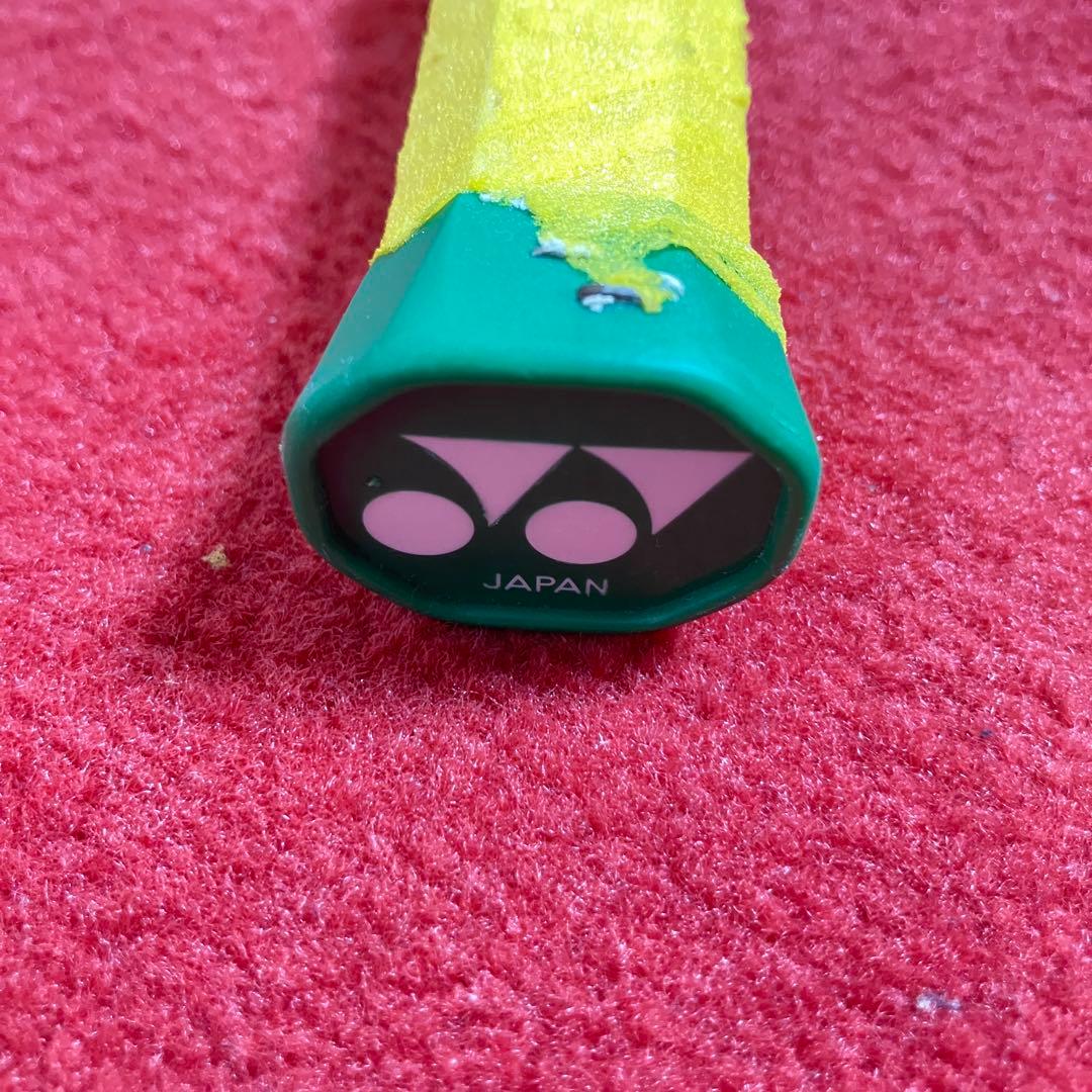 【美品】ヨネックス バドミントンラケット NANOFLARE70