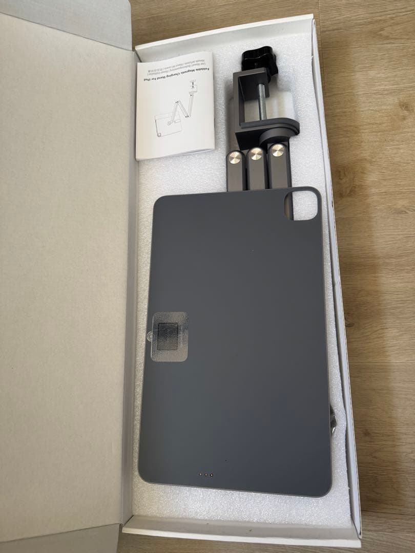 KUXIU iPad Pro M4 アームホルダー 13インチ スタンド型充電台