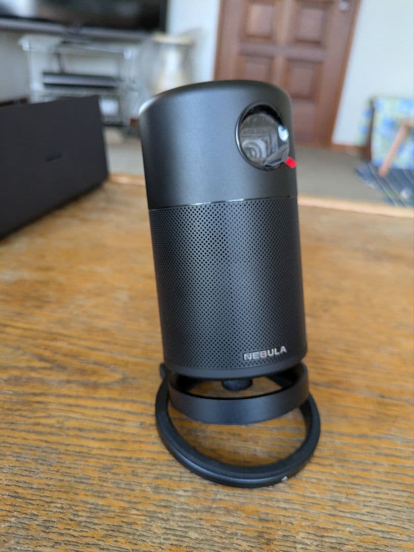 NEBULA Capsule プロジェクター本体　公式スタンド付 ネビュラ