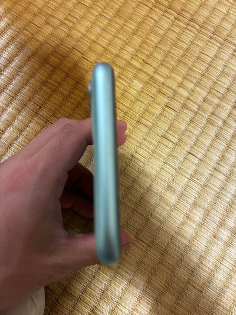 ゼ*界様 iPhone 11 グリーン 本体