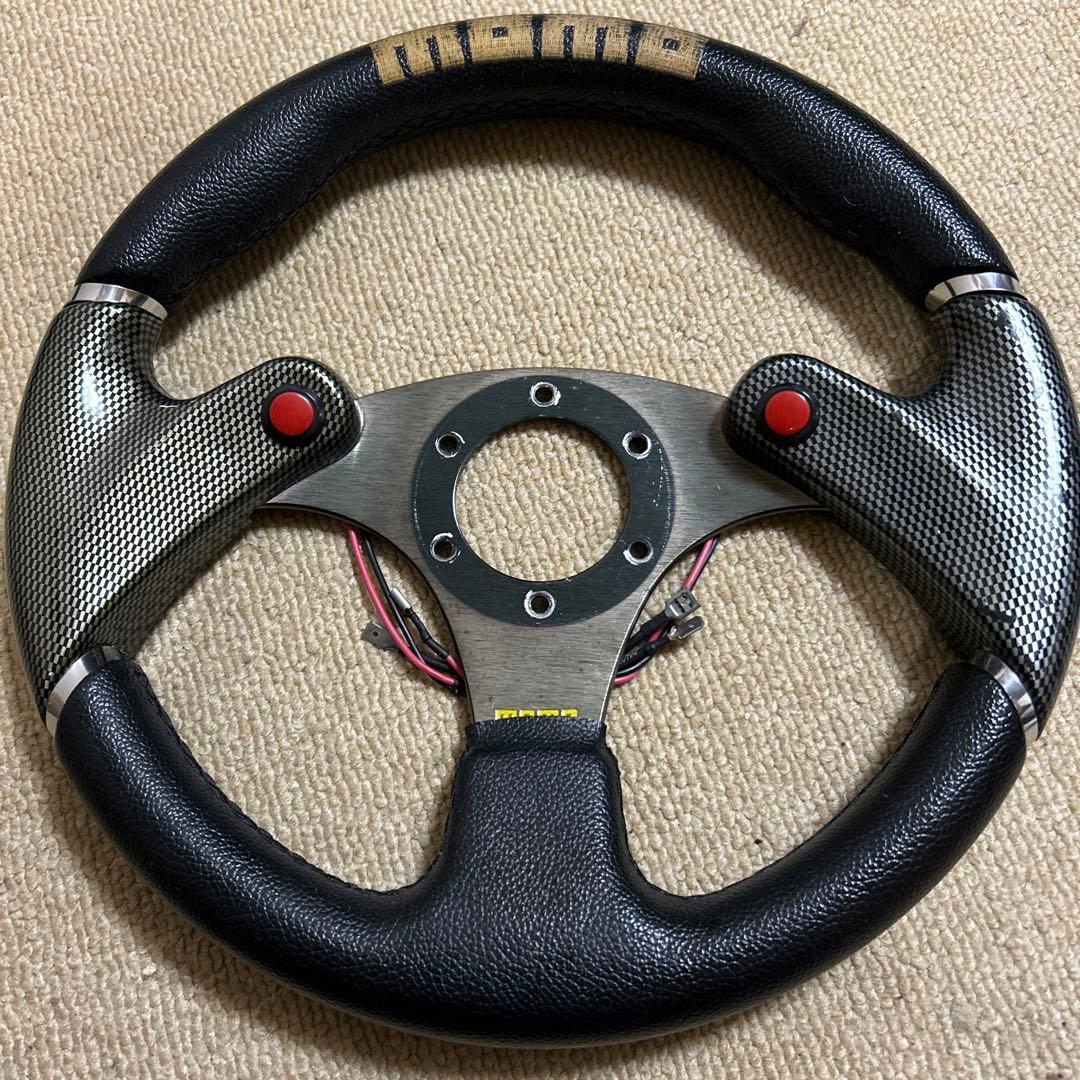 r*7様 momoスポーツステアリングホイール 本体300mm