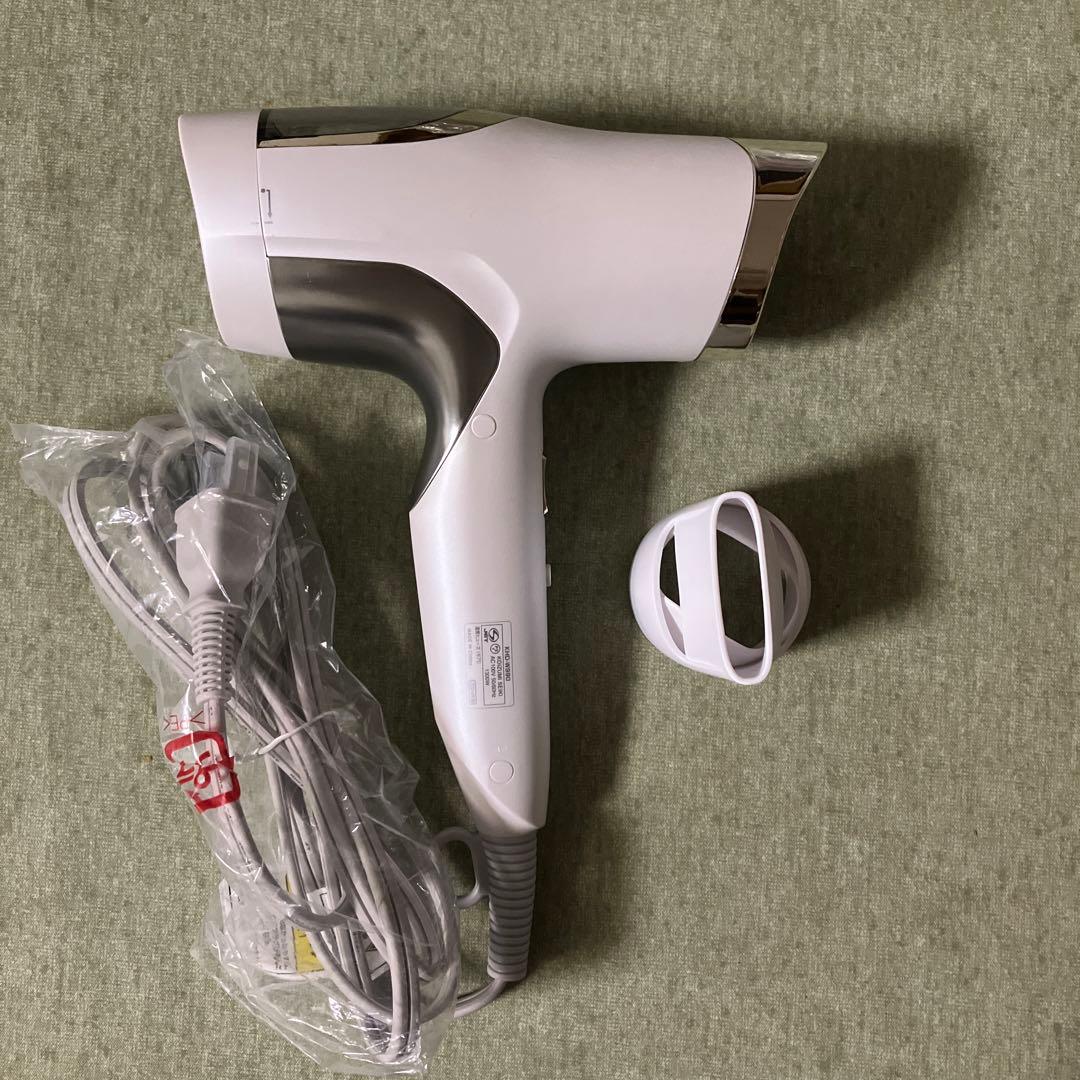 コイズミ BLDCダブルファンドライヤー ホワイト KHDW990W