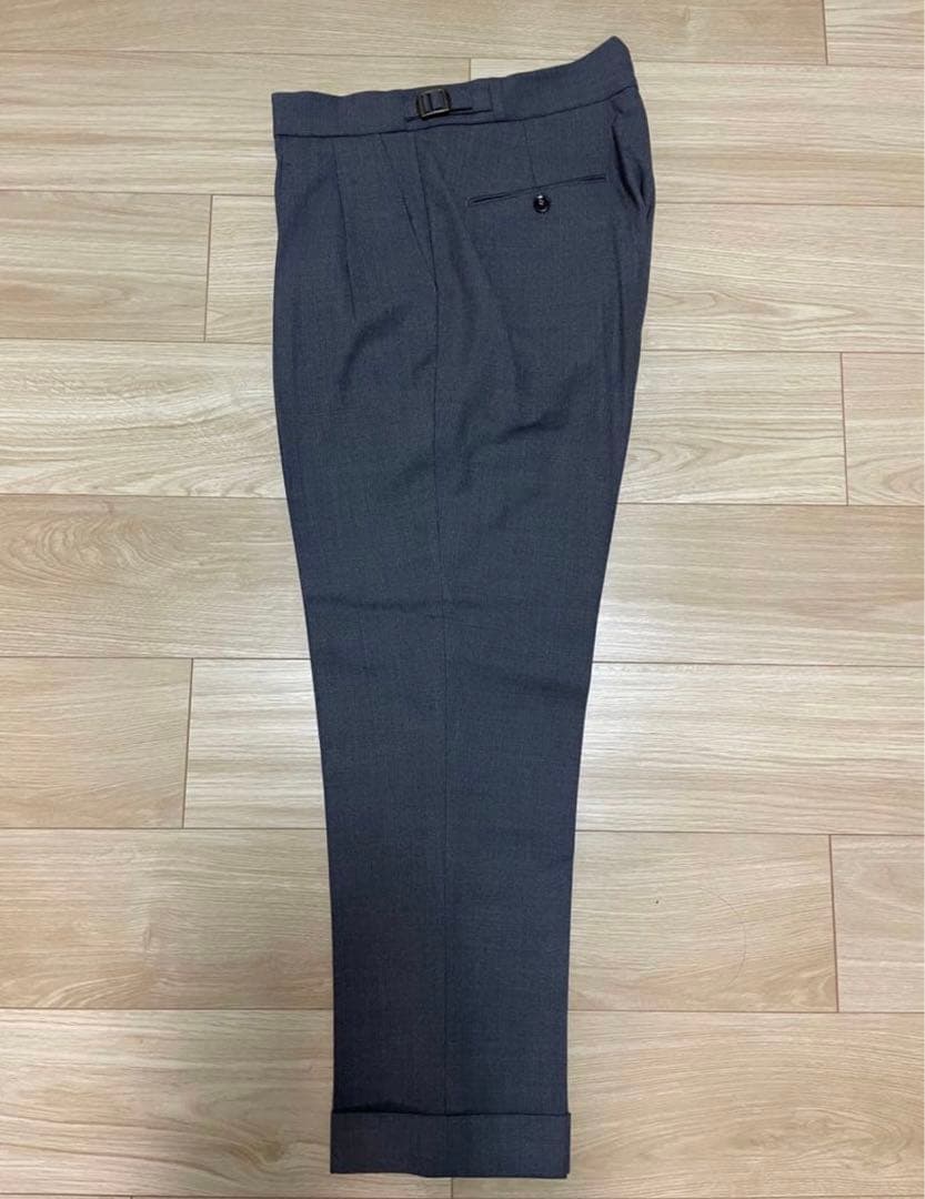 ピ*ロ様 BERWICH グレー ツープリーツスラックス　46