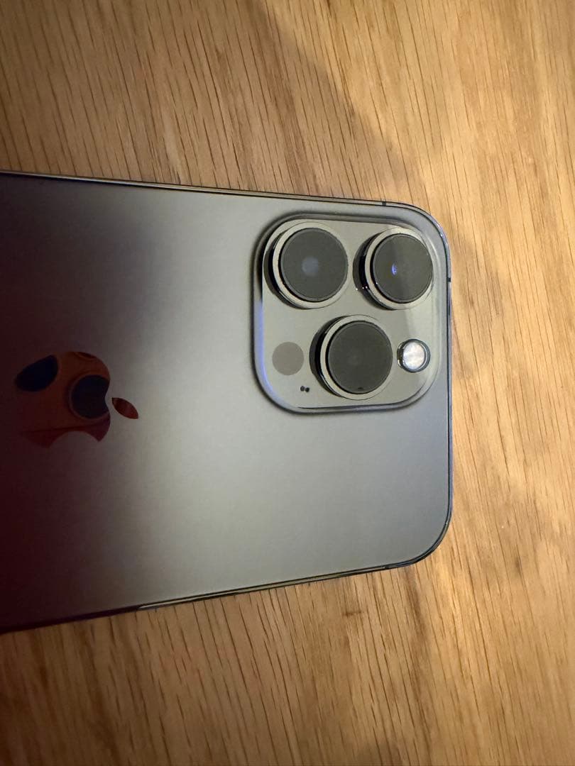 Apple iPhone 13 Pro 256GB グラファイト 本体