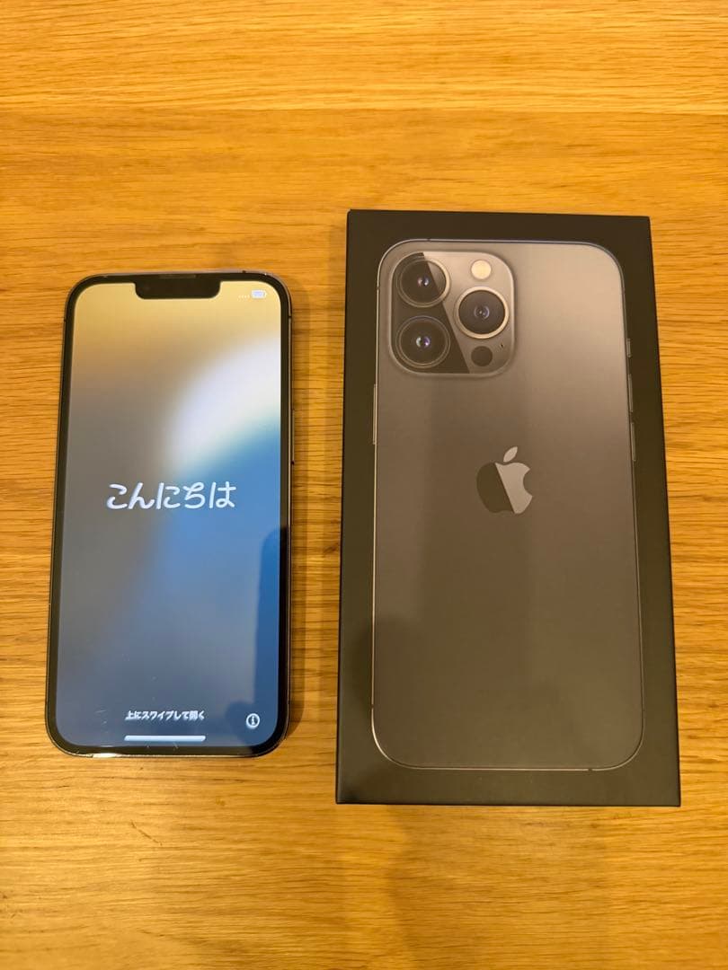 Apple iPhone 13 Pro 256GB グラファイト 本体