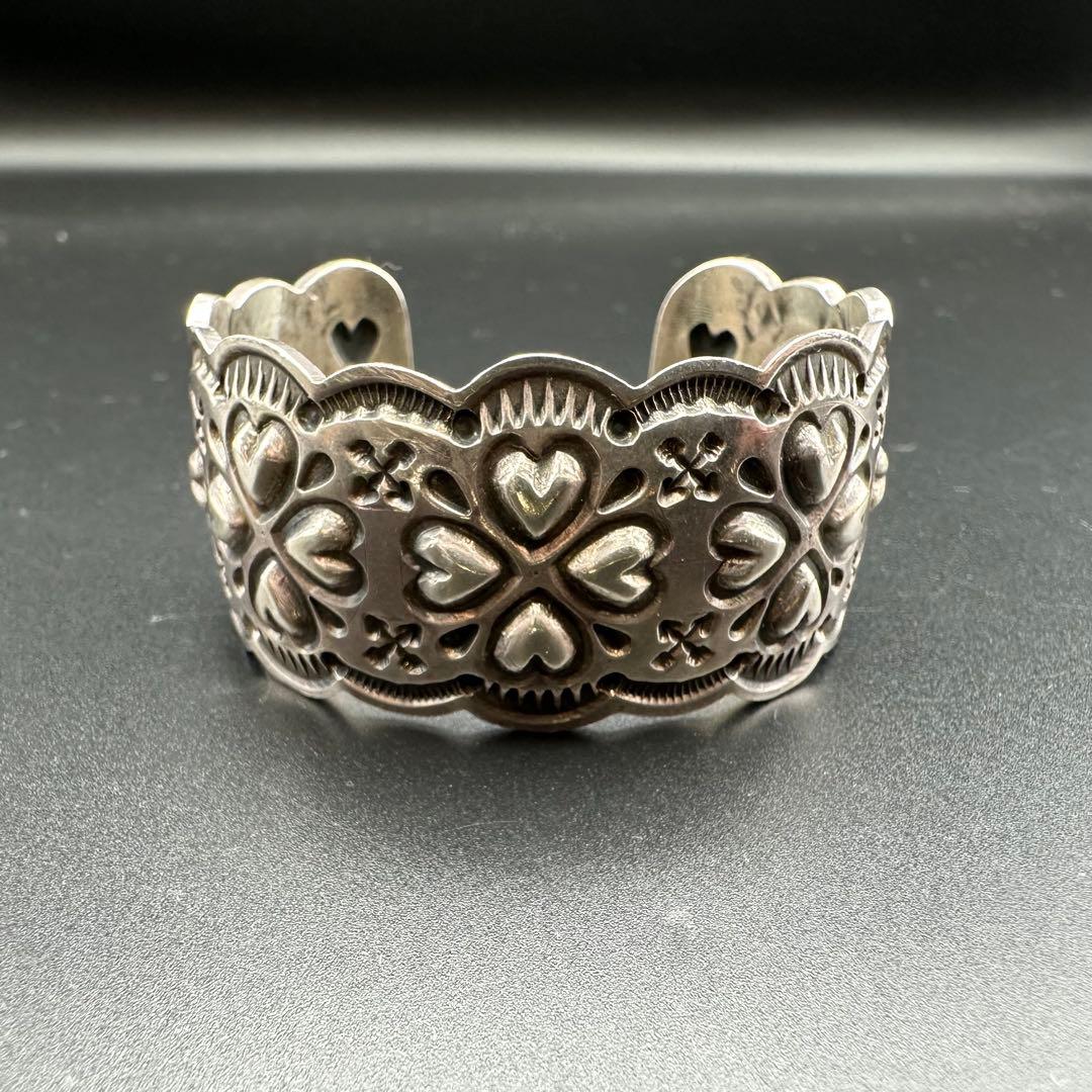 Navajo Sunshine Reeves スタンプワーク バングル