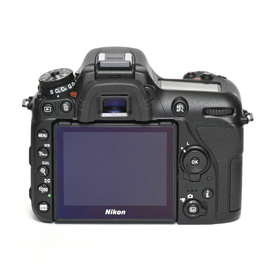 美品｜ショット数わずか「2797回」！！Nikon D7500ダブルレンズセット