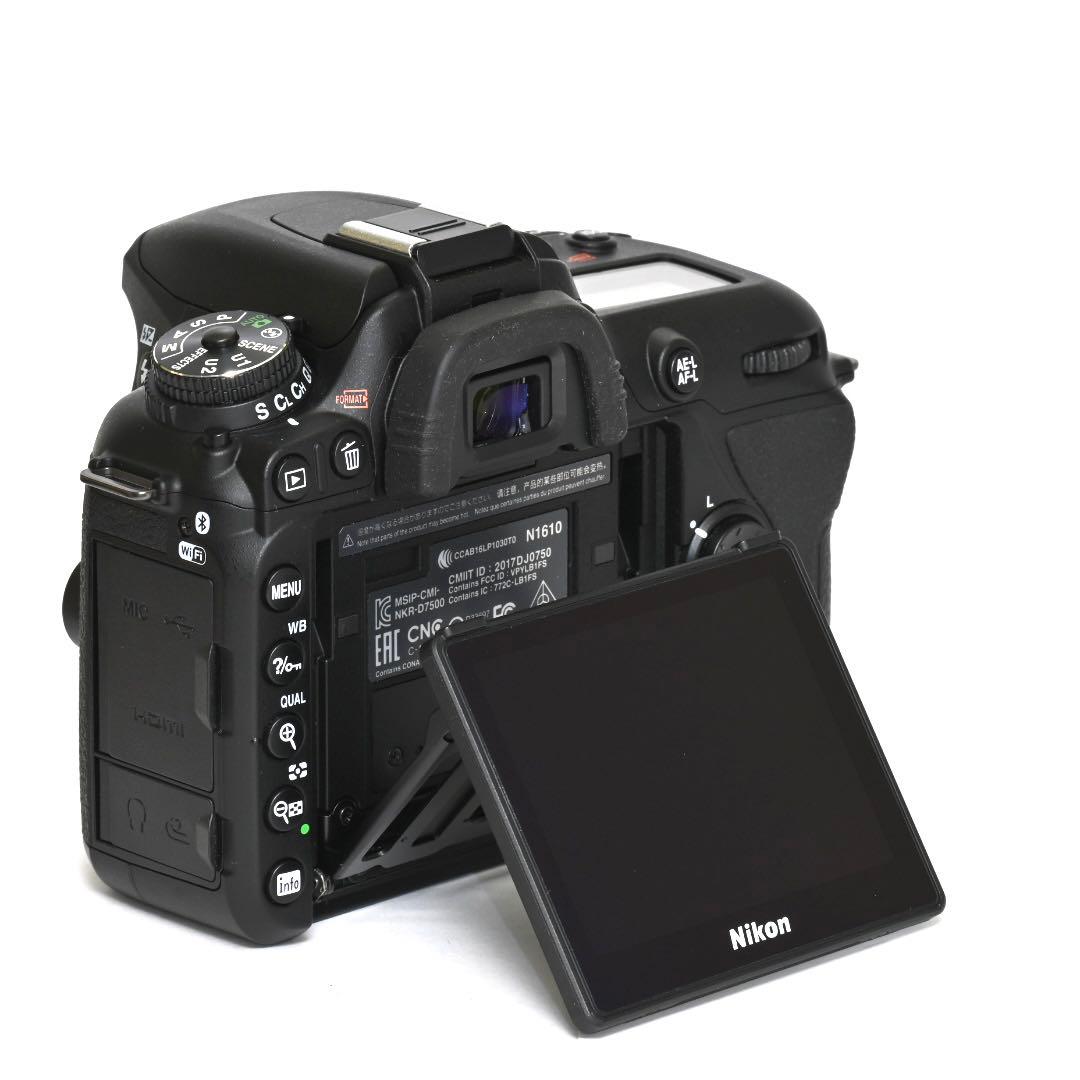 美品｜ショット数わずか「2797回」！！Nikon D7500ダブルレンズセット