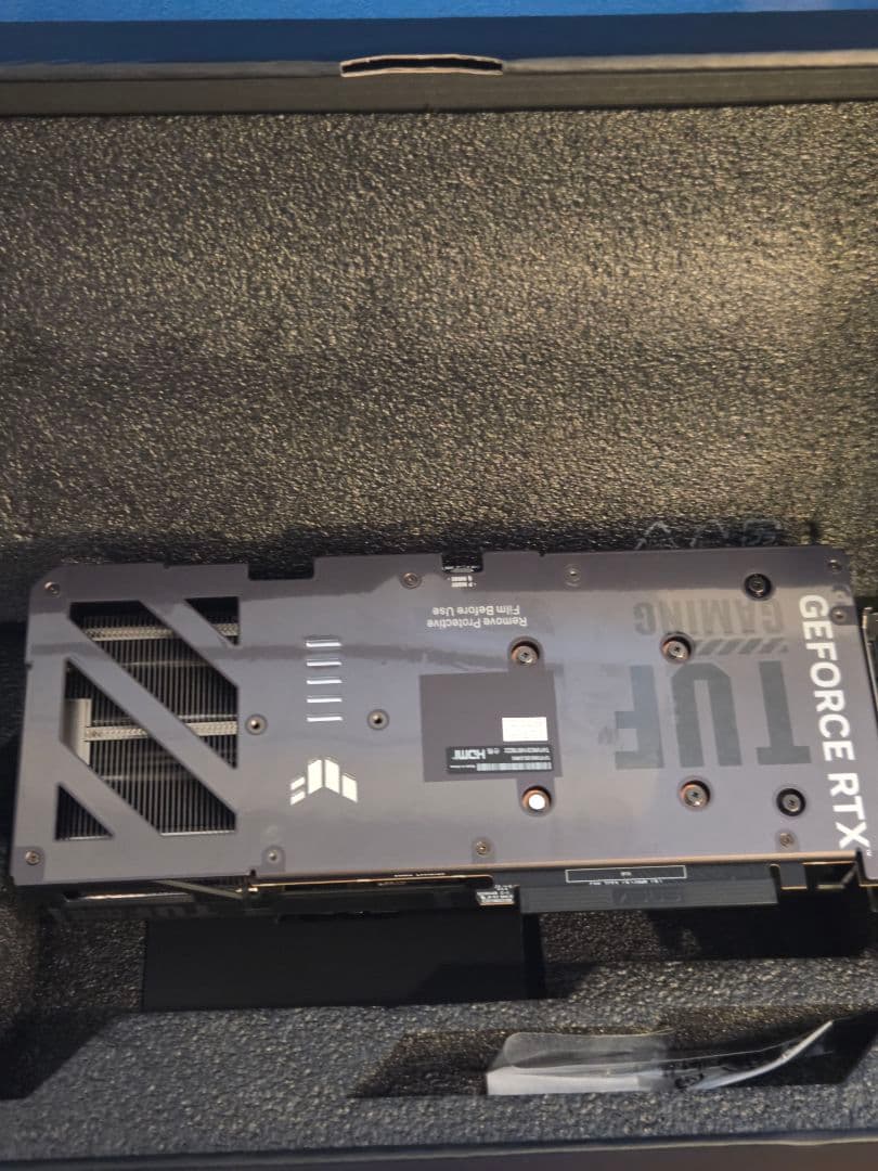 グラフィックボード・グラボ・ビデオカード ASUS TUF Gaming GeForce RTX 5060 OC