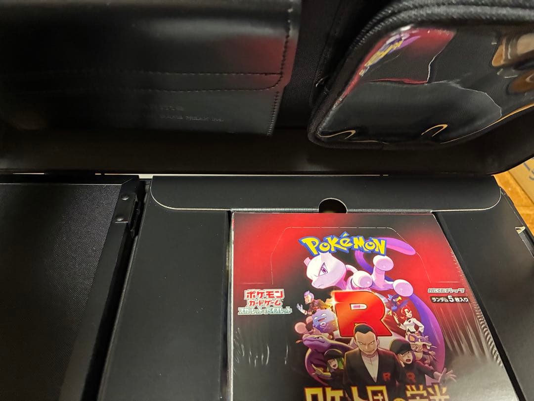ポケモンカードゲーム　ロケット団の栄光　アタッシュケース　未使用品
