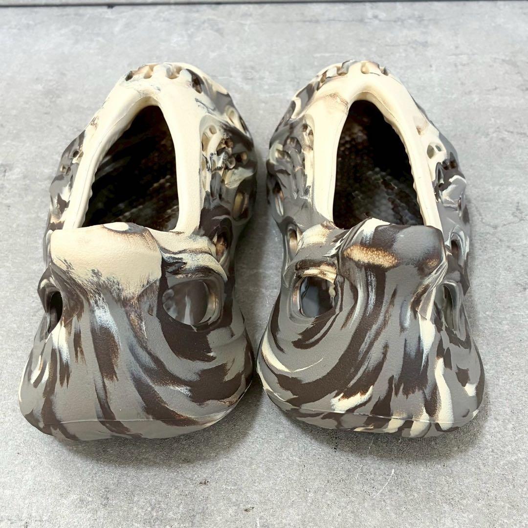 アディダス サンダル GX8774 Yeezy Foam Runner J255