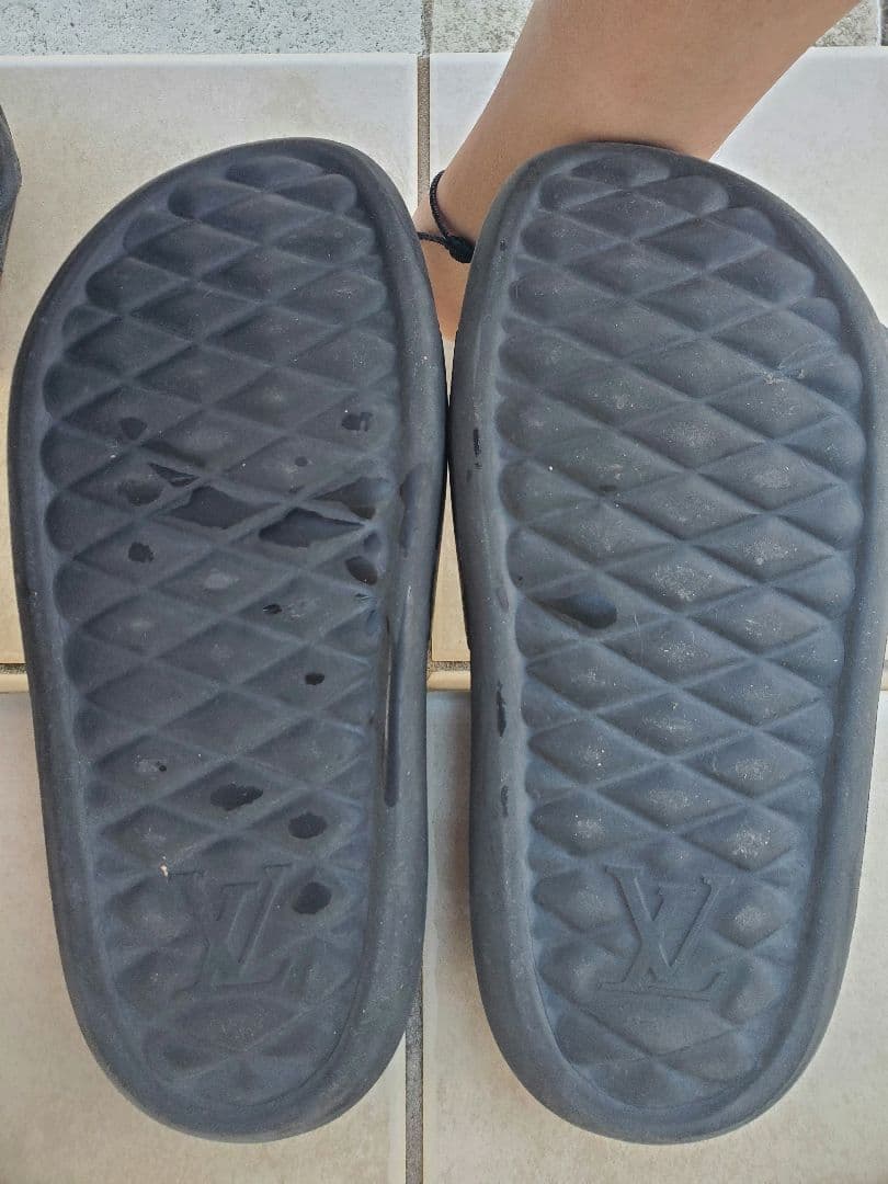 ルイヴィトン　フロントミュールサンダル