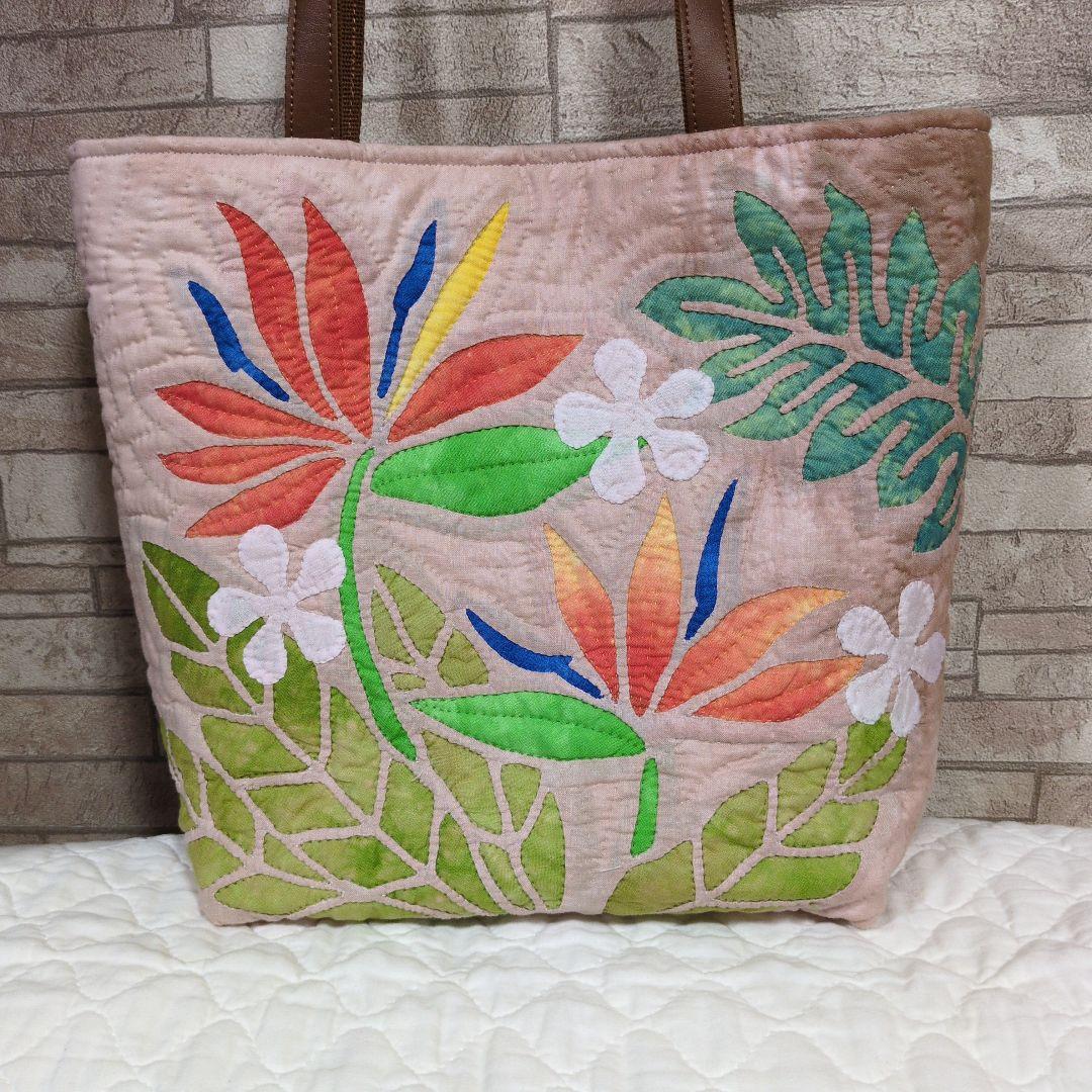 バードオブパラダイス（極楽鳥花）のハワイアンキルトバッグ　ハンドメイド