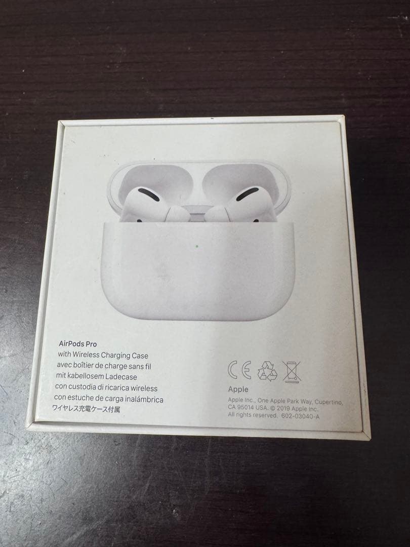 AirPods Pro 本体 ホワイト 充電ケース付き