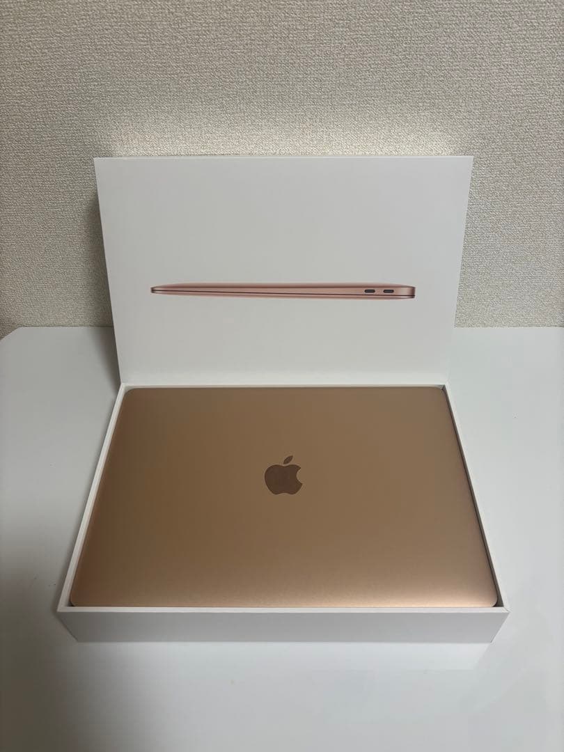 【美品】Apple MacBook M1ゴールド バッテリー95%