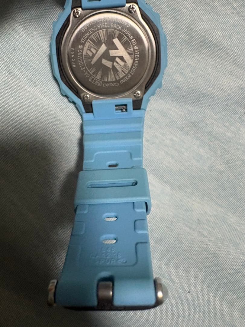 G-SHOCK GA-2100MNG-2AJR 青 ※本製品の箱ではありません。