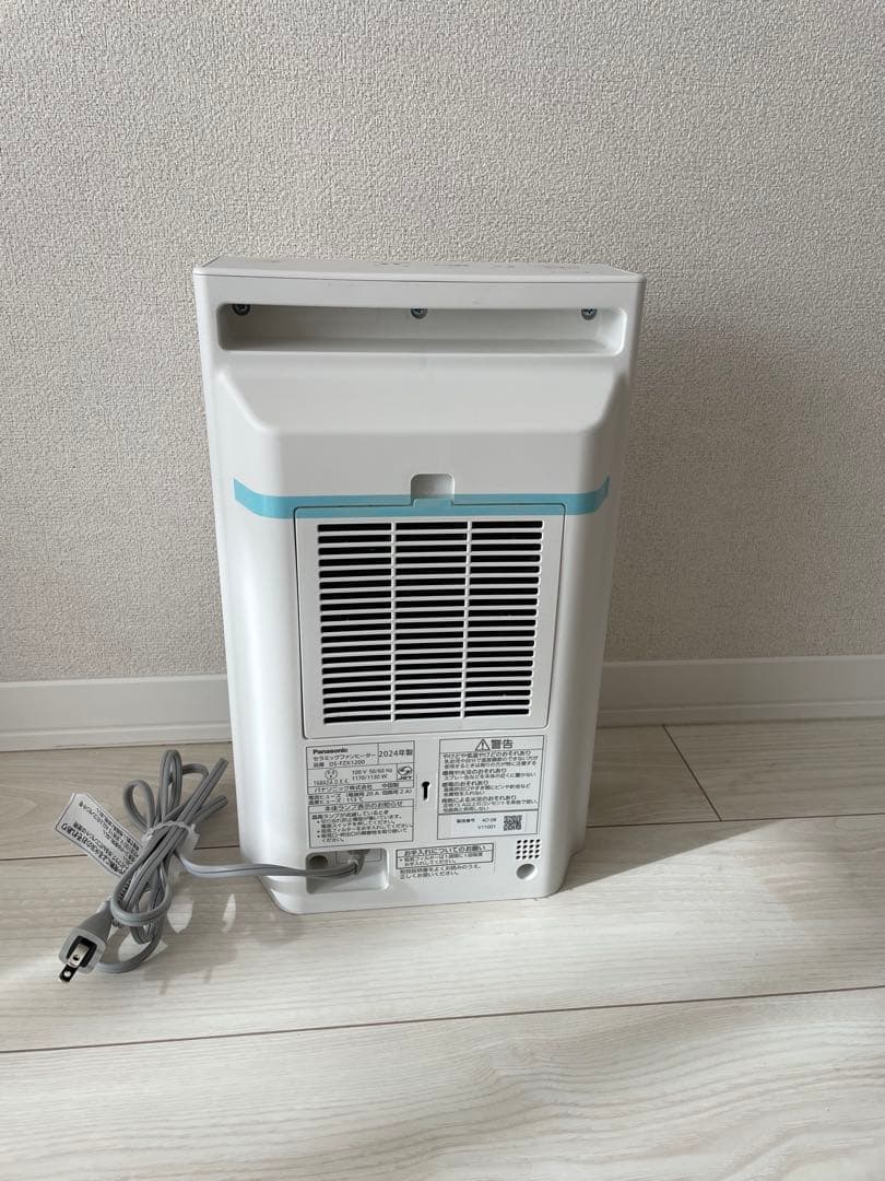 パナソニック　セラミックファンヒーター　DS-FZX1200 nanoeX搭載