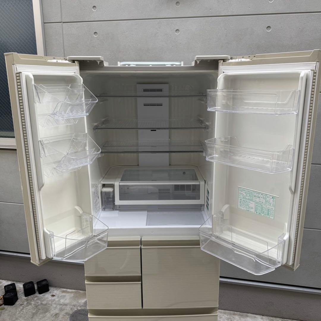 89⭐️日本製★2019年製★シャープ　冷蔵庫　6ドア　大型　自動製氷　大容量
