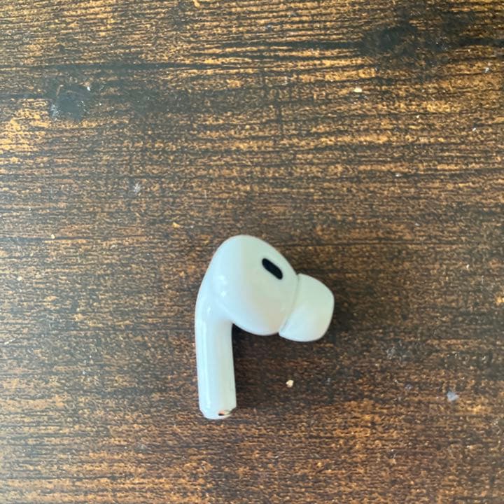 AirPods Pro 2世代    MQD83J/A