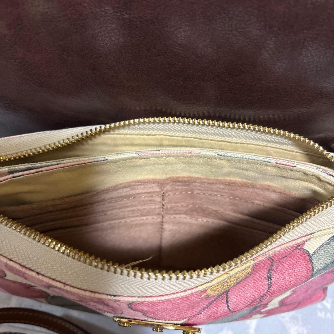 ATAO カメリア柄　ブーブー長財布 ショルダーストラップ、ハンドストラップ付き