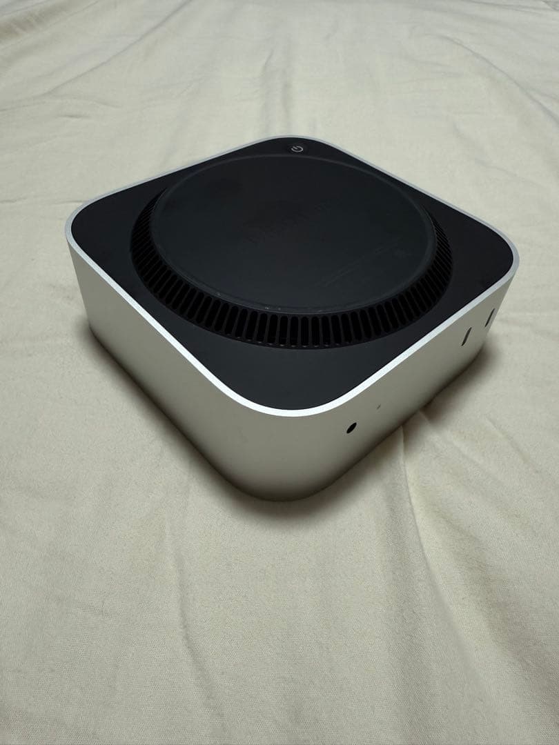 Apple Mac mini 2024 (M4) 16GB 256GB シルバー