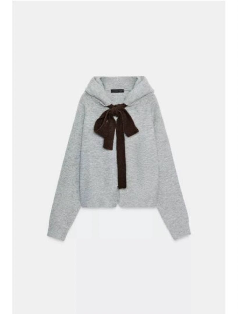 完売品⭐︎ZARA コントラストドローストリングフーディ S ミディアムグレー