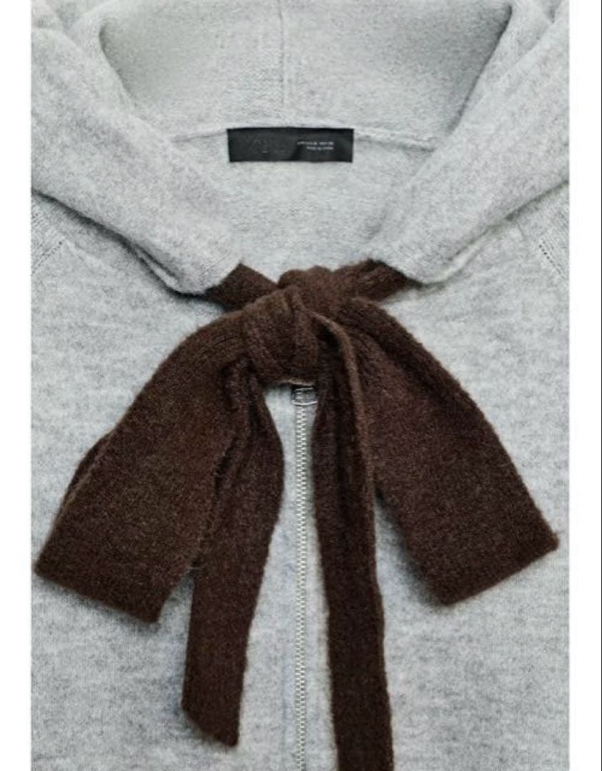 完売品⭐︎ZARA コントラストドローストリングフーディ S ミディアムグレー