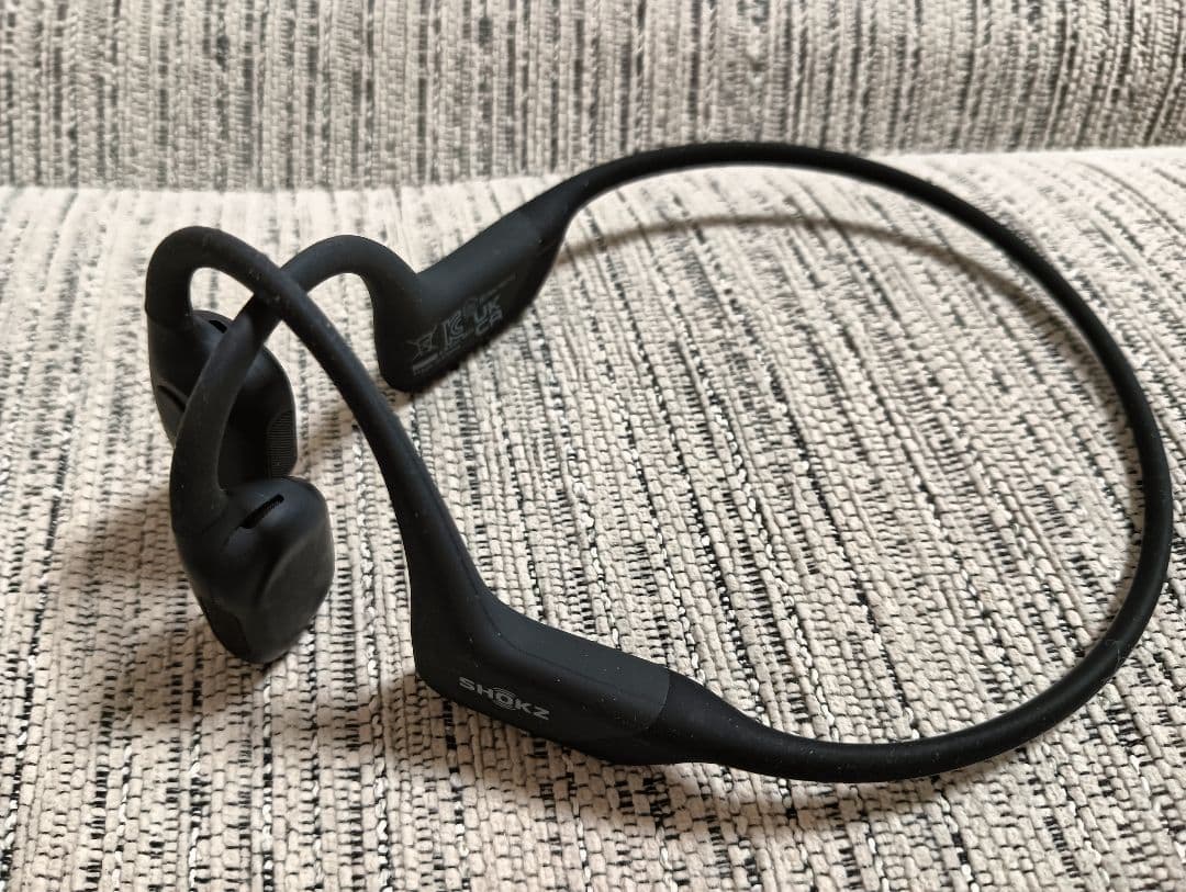 大幅値下げ！SHOKZ　openrun pro s810