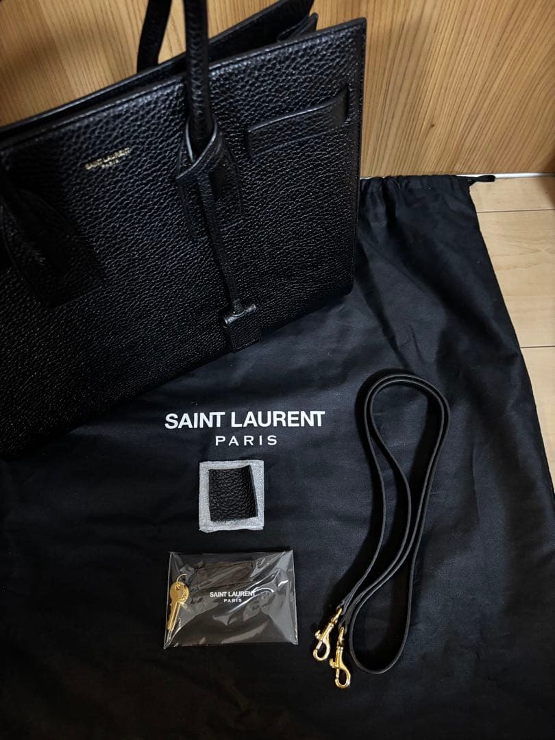 SAINT LAURENT サックドジュール／スモール　ブラック ハンドバッグ