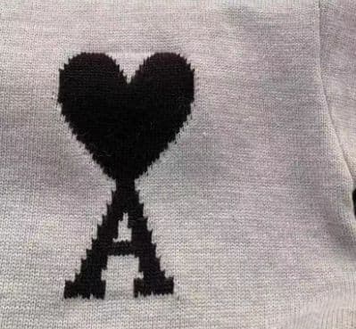 AMI PARIS グレー セーター ハート刺繍 ブラック L 男女兼用