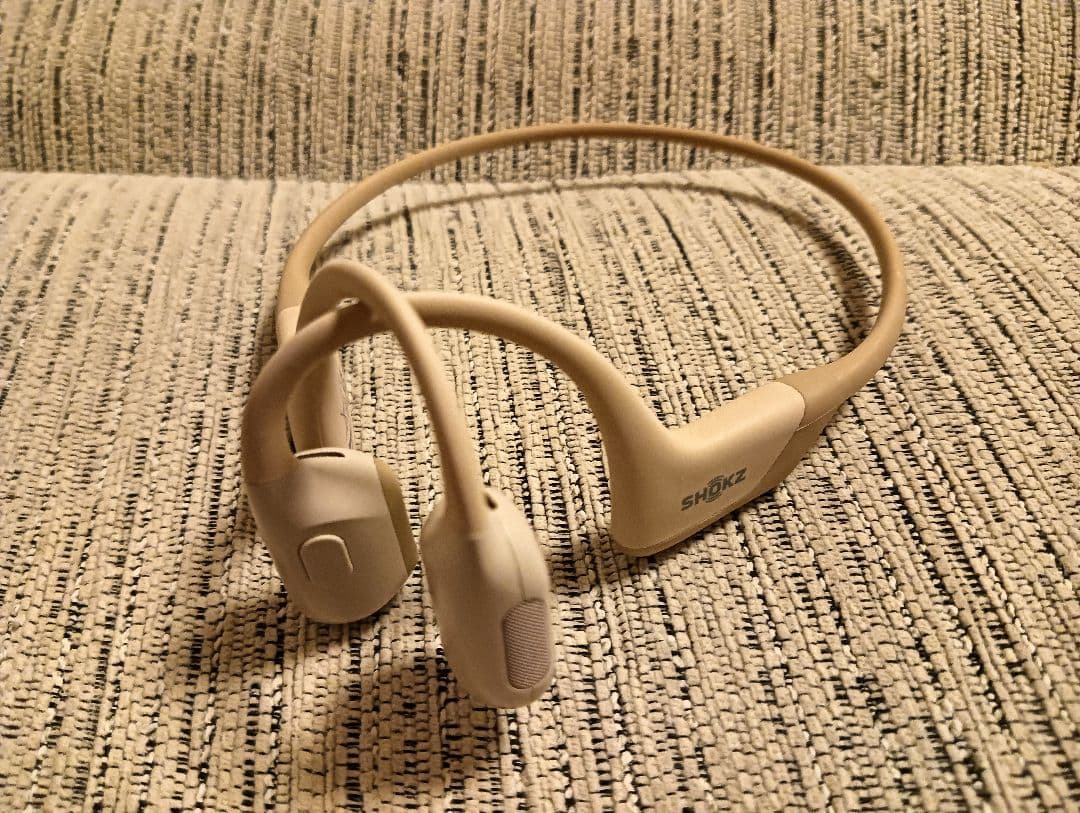 大幅値下げ！希少なベージュ色　SHOKZ S810 openrun pro