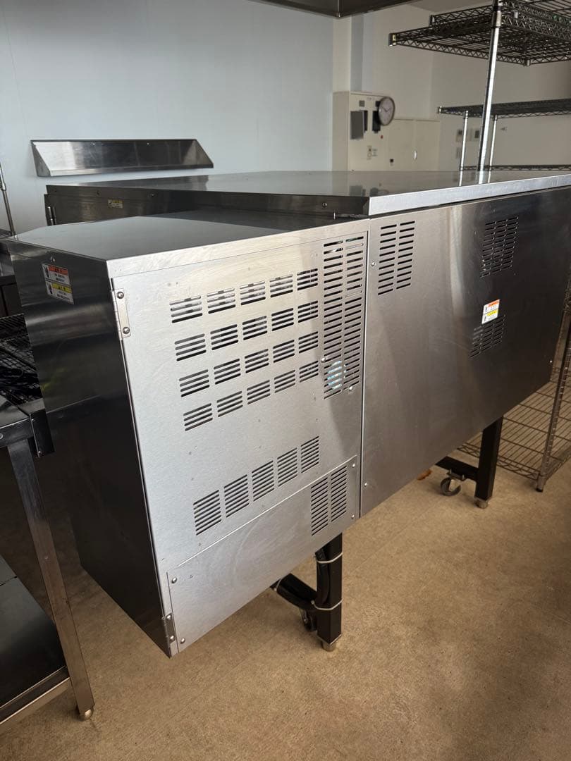 新品購入1年使用　フジマック　ジェットオーブン