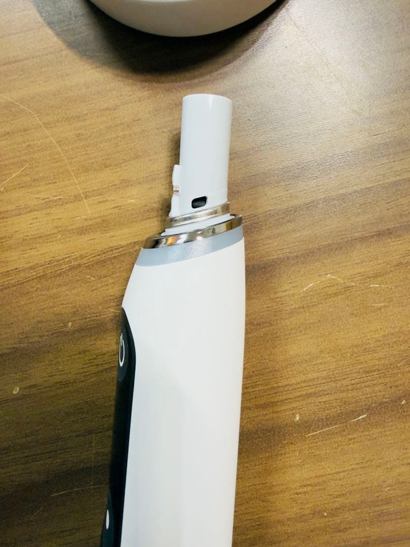 【定価6.3万★新品】ブラウン 電動歯ブラシ オーラルB iO10 ホワイト