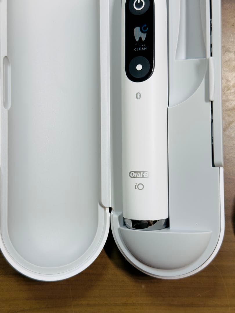 【定価6.3万★新品】ブラウン 電動歯ブラシ オーラルB iO10 ホワイト
