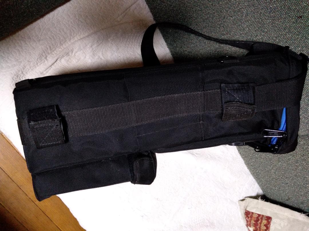 テンバの望遠用レンズケースです