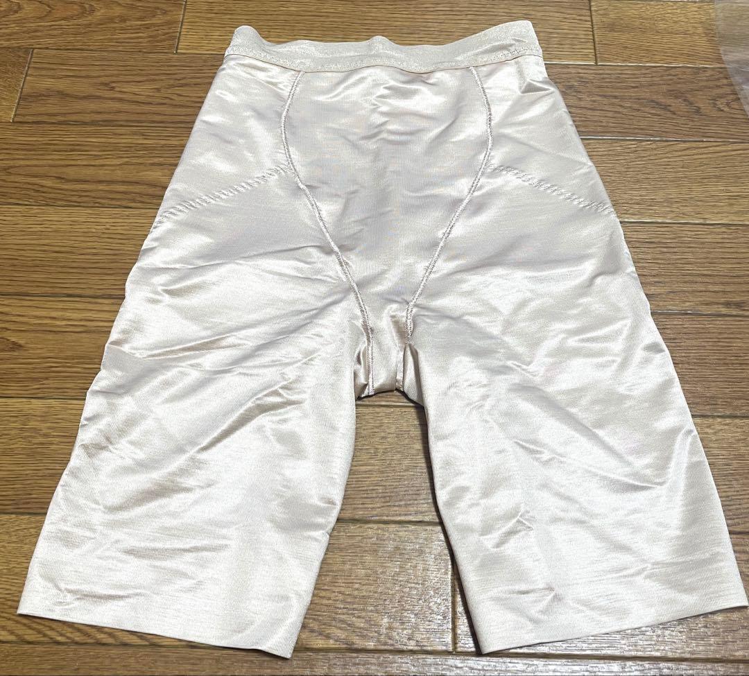 【まゆ】THETREATDRESSING ショートビスチェ　ヘムガードル