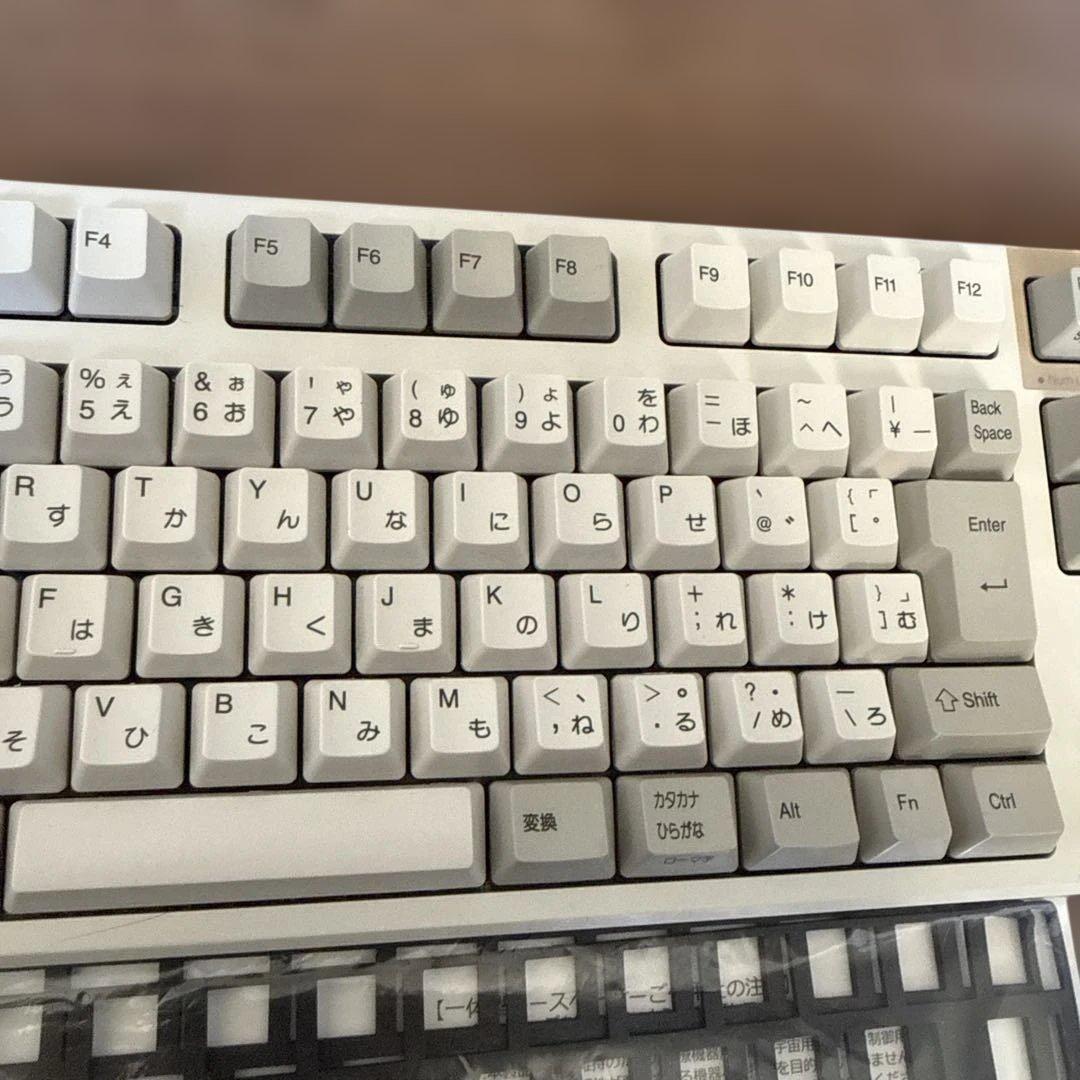 東プレ 静電容量無接点 有線キーボード R2TLSA-JP3-IV