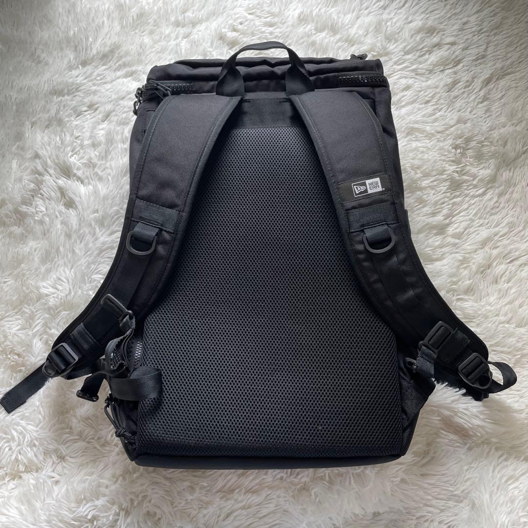 F.C.R.B. × New Era リュック emblem BOX PACK