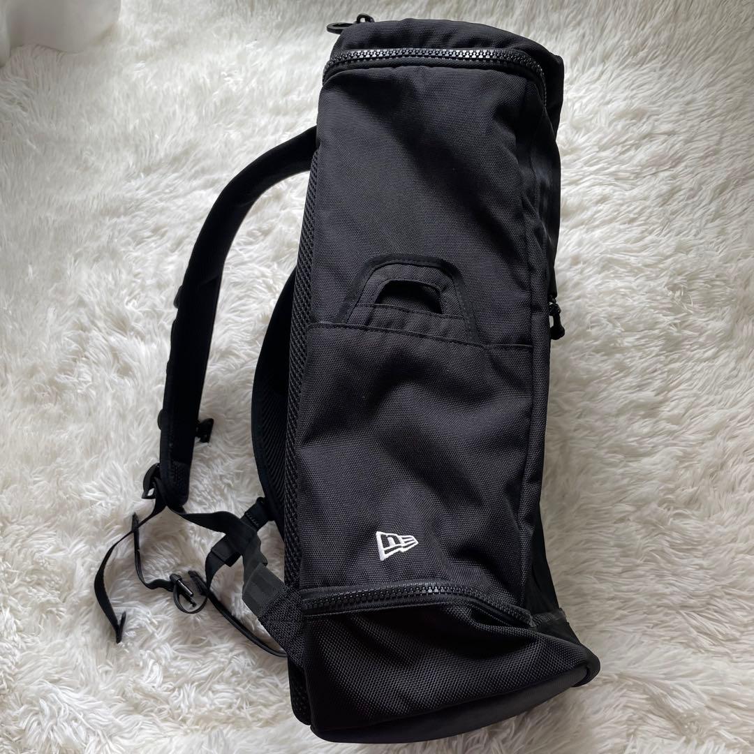 F.C.R.B. × New Era リュック emblem BOX PACK