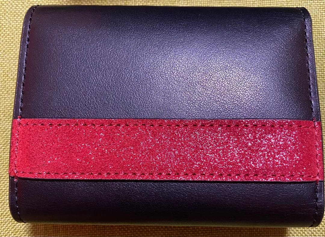 【新品】Kate Spade 名刺入れ ニューヨークデザイン(マティーニ)