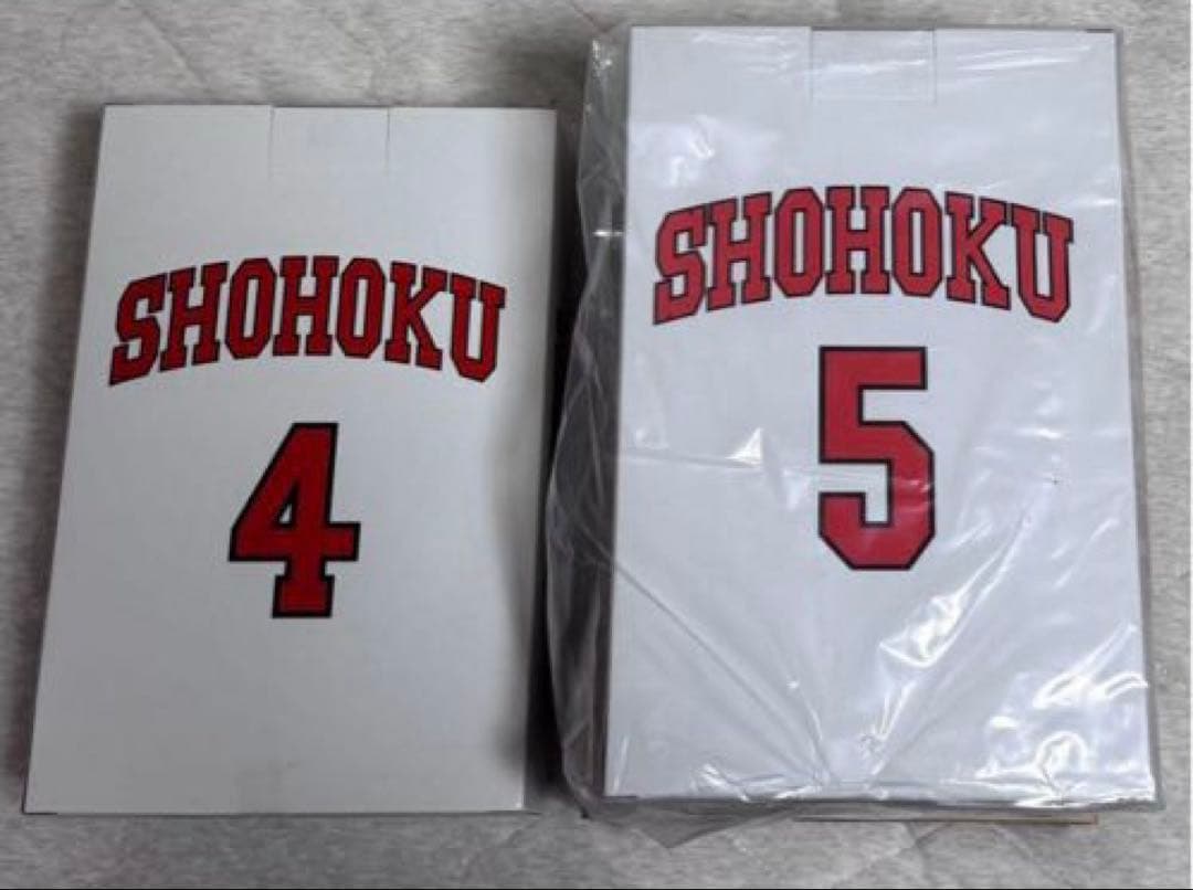 M*M様 【新品未開封】スラムダンク 赤木/木暮 白ユニフォーム2体セット 国内