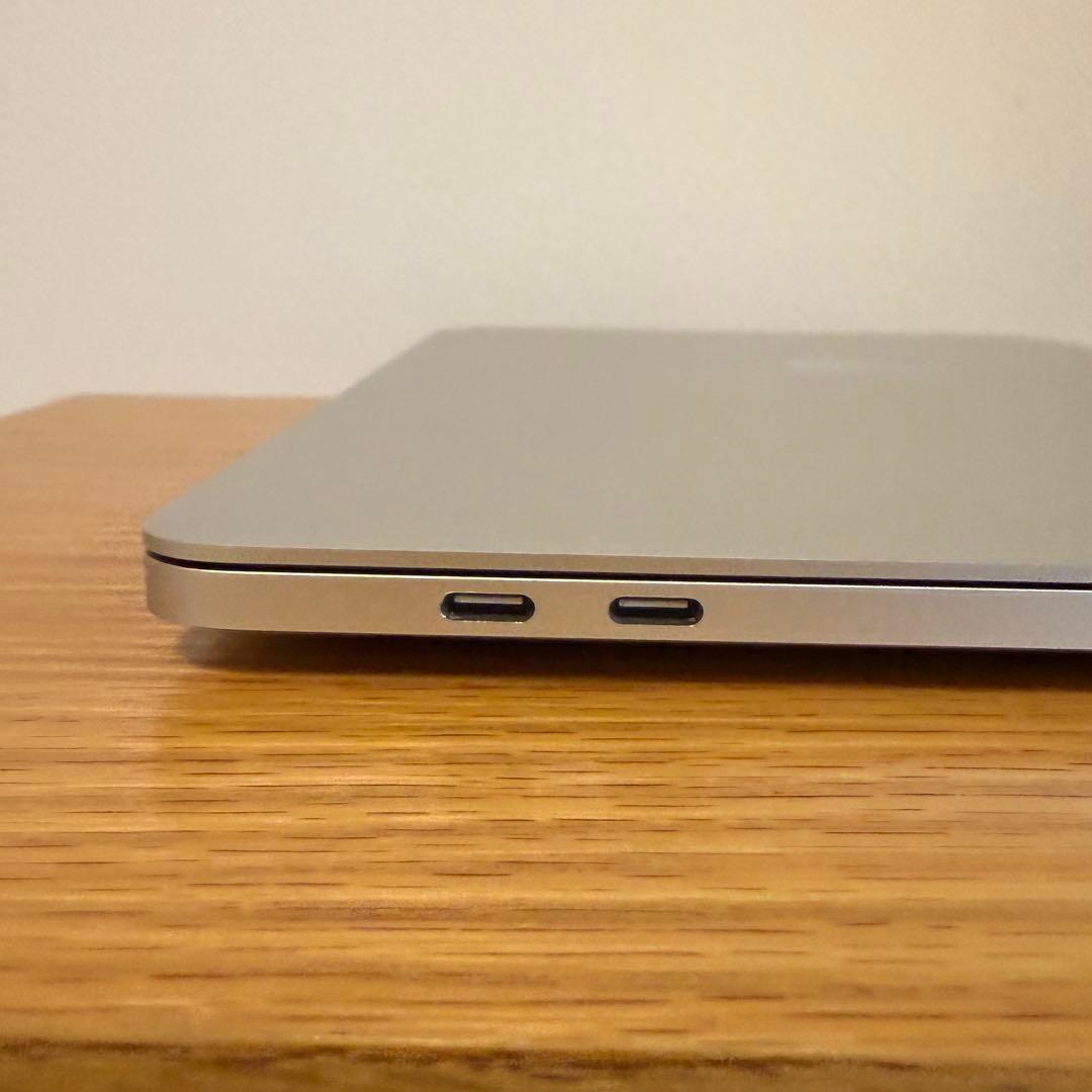 MacBook Pro 本体 充電器付き