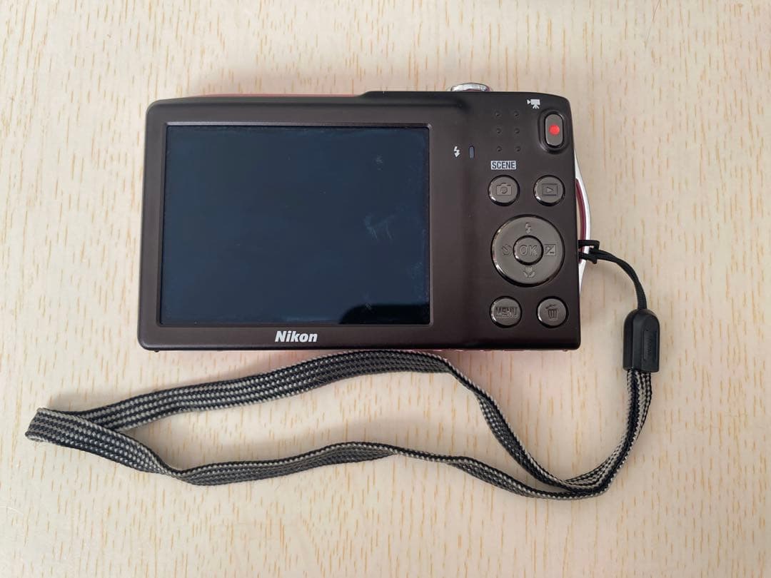 Nikon COOLPIX S3300 ピンク 本体と付属品